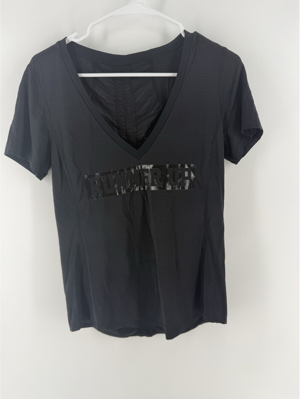 Women Lululemon Solid Black Top Tennis Workout Short Sleeve M